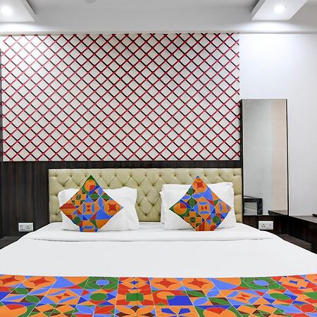 Fabhotel Prime Eco Park - New Town Колката Екстериор снимка