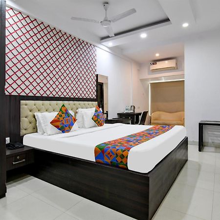 Fabhotel Prime Eco Park - New Town Колката Екстериор снимка