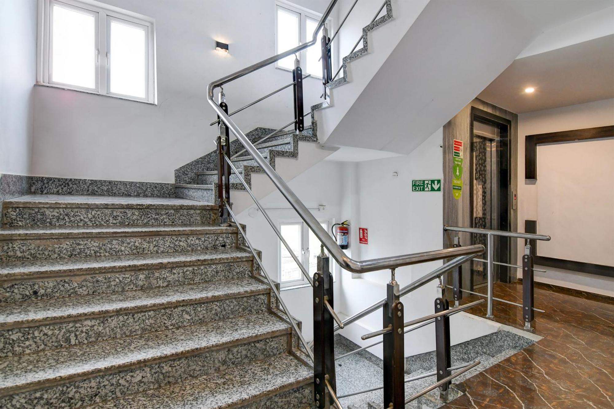 Fabhotel Prime Eco Park - New Town Колката Екстериор снимка