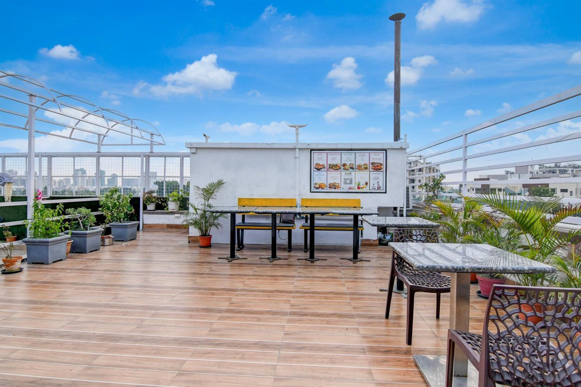 Fabhotel Prime Eco Park - New Town Колката Екстериор снимка